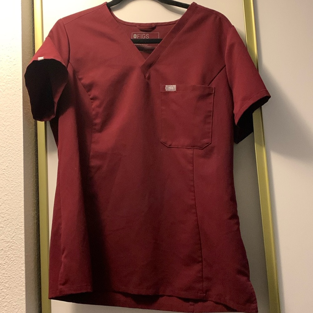 FIGS burgundy scrub top